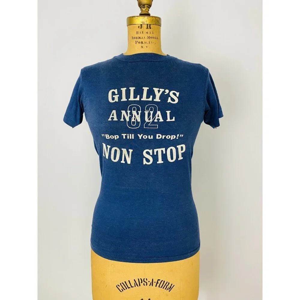 Vintage '82 Gilly's Annual Bop Till You Drop Non Stop T-shirt Size XS Hanes USA